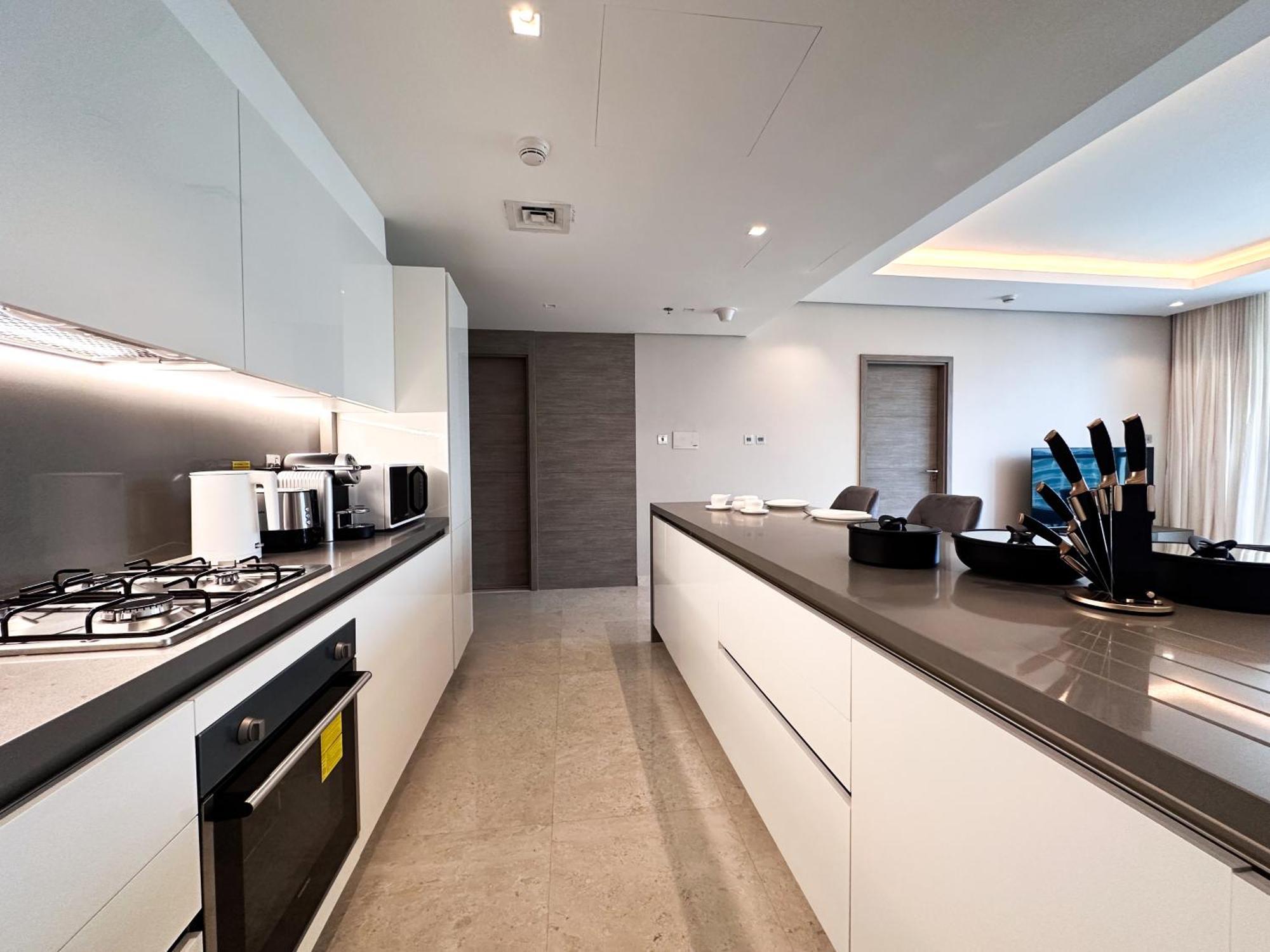 Chic 1-bedroom In Sterling Tower, Downtown - 17ab05 Apartment