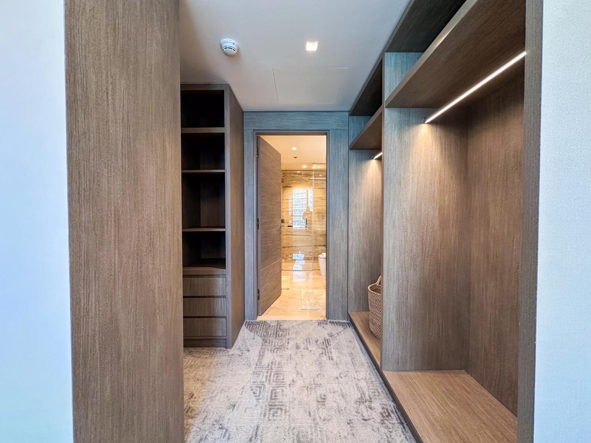 Apartment Chic 1-bedroom In Sterling Tower, Downtown - 17ab05